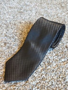 KENNETH COLE Black Micro-Check Silk Tie